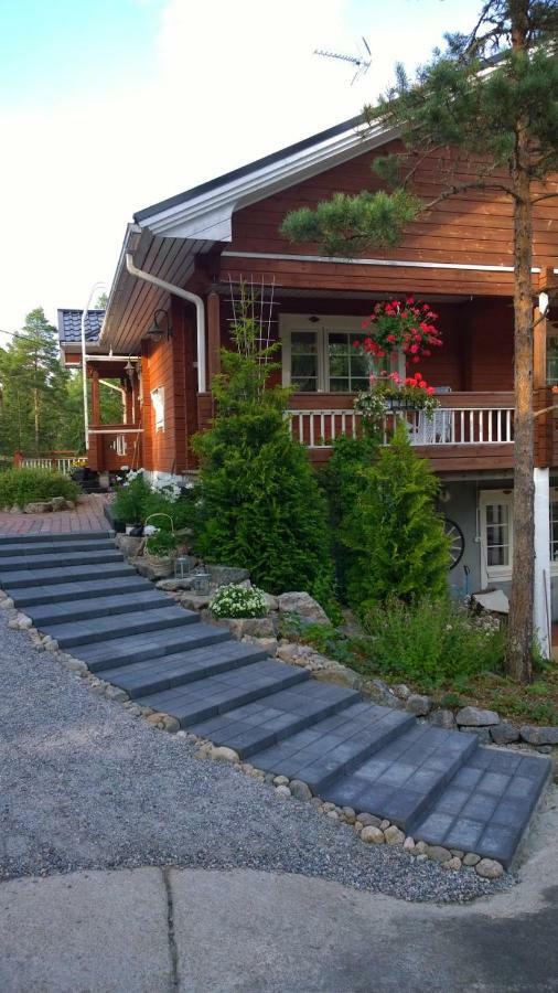 B&B Elaemys Aemmi Sauvo Exterior photo